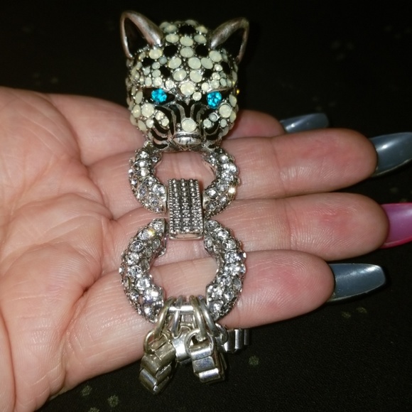 *RARE* Snow Leopard Betsey Johnson Collection - Picture 6 of 8